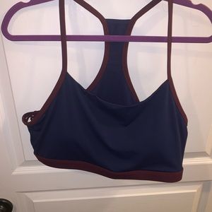 Sports bra